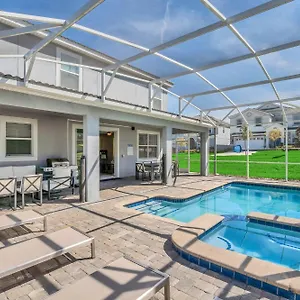 8br Luxury - Sleeps 22 - Near With Pool & Hot Tub! Davenport